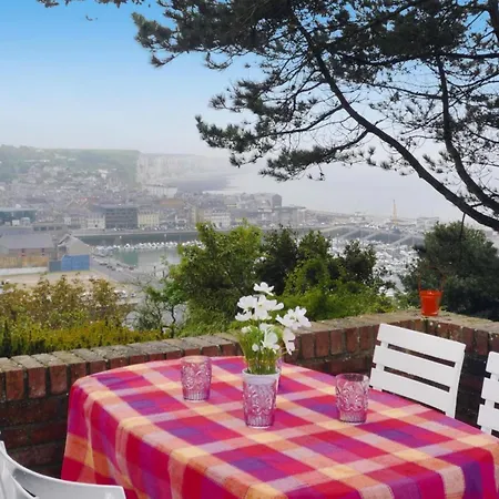Appartement Duplex In With Harbor Views, Cleaning Included *